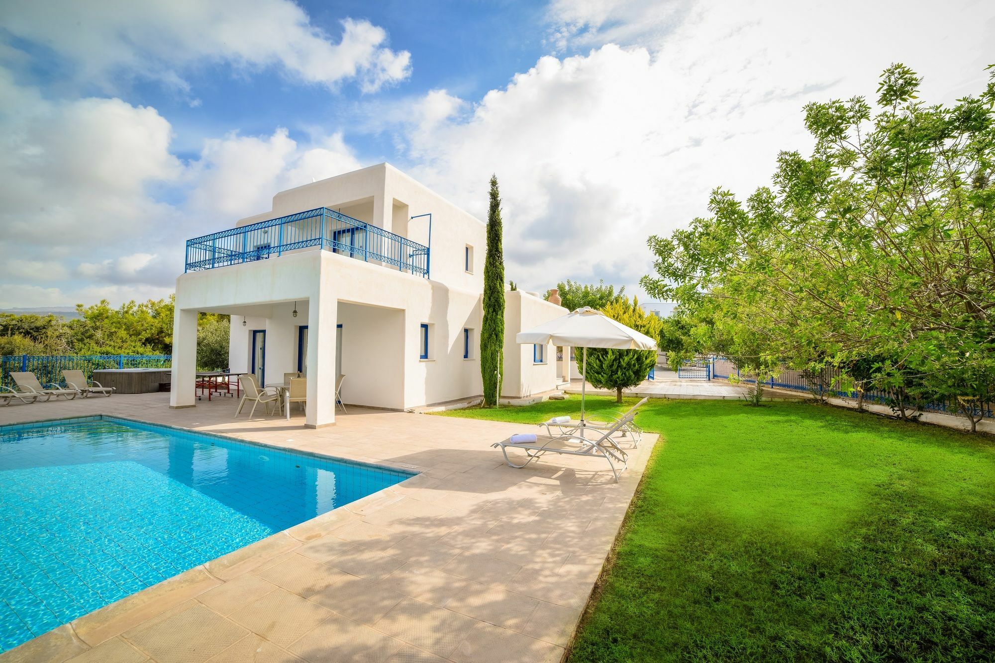 Sanders Azzurro Paphos Exterior photo